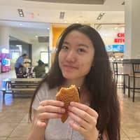 Sitter Profile Image: Manrong L.