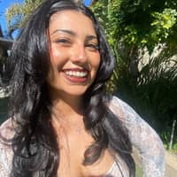 Sitter Profile Image: Chantal M.