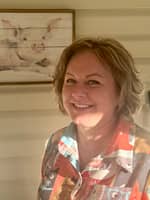 Sitter Profile Image: Carrie A.