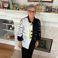 Sitter Profile Image: Susan W.