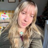 Sitter Profile Image: Lily P.