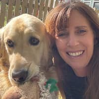 Sitter Profile Image: Angela G.