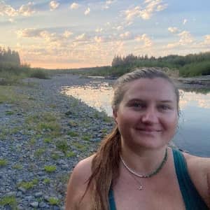 Sitter Profile Image: Alexis H.