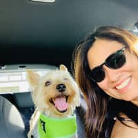 Sitter Profile Image: Gabriela C.