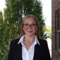 Sitter Profile Image: Hailey R.