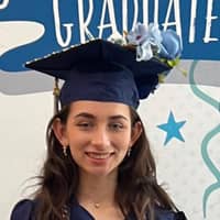 Sitter Profile Image: Sarah L.