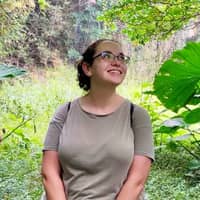 Sitter Profile Image: Emily E.