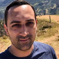 Sitter Profile Image: Armando D.