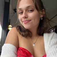 Sitter Profile Image: Emersyn M.