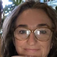 Sitter Profile Image: Caroline G.