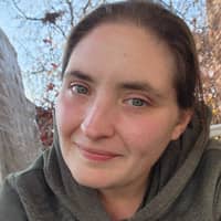 Sitter Profile Image: Renee W.