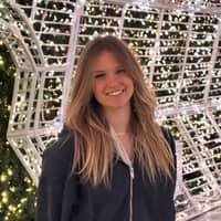 Sitter Profile Image: Caitlyn H.