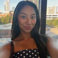 Sitter Profile Image: Angela Marie W.