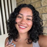 Sitter Profile Image: Katharine Y.