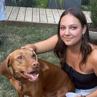 Sitter Profile Image: Brynn J.