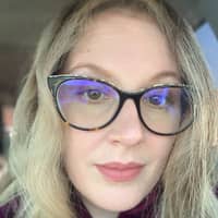 Sitter Profile Image: Julie N.