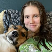 Sitter Profile Image: Isabella S.