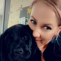 Sitter Profile Image: Elisa W.