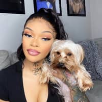 Sitter Profile Image: Caria H.