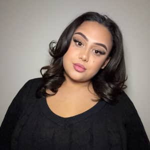 Sitter Profile Image: Maeva S.