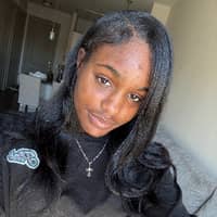 Sitter Profile Image: Erin E.