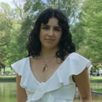 Sitter Profile Image: Dayanis D.