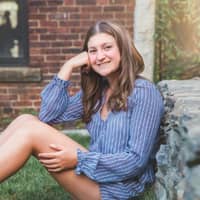 Sitter Profile Image: Emma P.