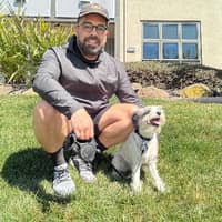 Sitter Profile Image: Jose M.