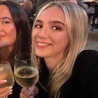 Sitter Profile Image: Ellie C.