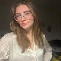 Photo de profil du pet sitter : Léna R.