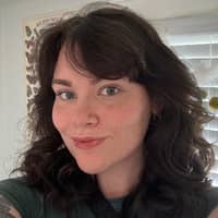 Sitter Profile Image: Shannon S.