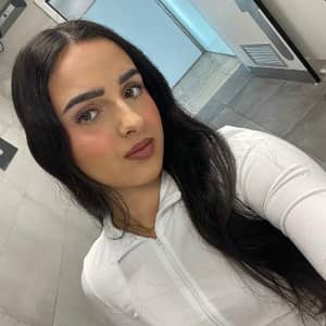 Sitter Profile Image: Carlota V.