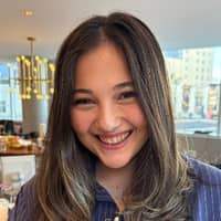 Sitter Profile Image: Emma S.