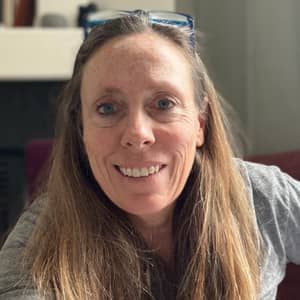 Sitter Profile Image: Mary C.