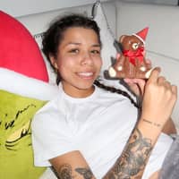 Sitter Profile Image: Carina V.