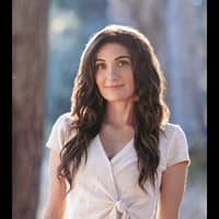 Sitter Profile Image: Ivy A.