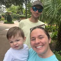 Sitter Profile Image: Abigail H.