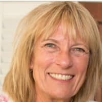 Sitter Profile Image: Linda D.