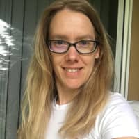 Sitter Profile Image: Shannon D.