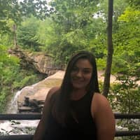 Sitter Profile Image: Lauren B.