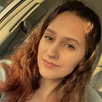 Sitter Profile Image: Hayley A.