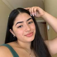 Sitter Profile Image: Michelle O.