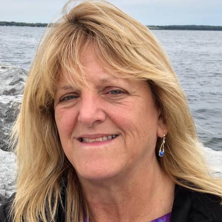 Sitter Profile Image: Sharon L.