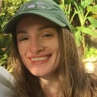 Sitter Profile Image: Leanna K.