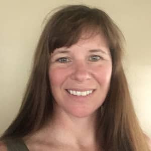 Elizabeth R.