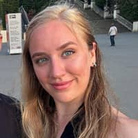 Sitter Profile Image: Jessica W.