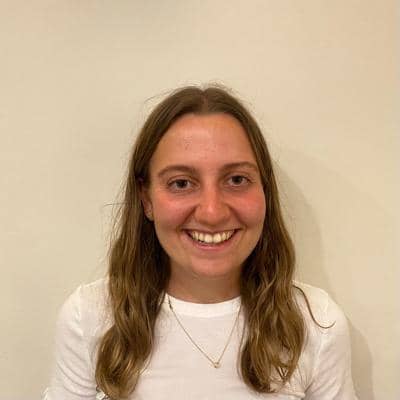 Sitter Profile Image: Eliana R.