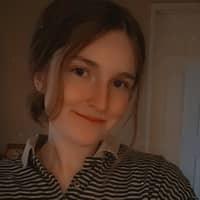 Sitter Profile Image: Lindsey A.