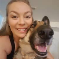 Sitter Profile Image: Annalese T.