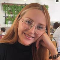 Foto de perfil del cuidador: Elena R.